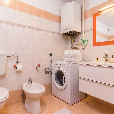 Apartment Apartman Andrea & Astrid Pula